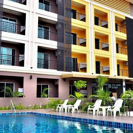 B Space Residence Nong Prue Luaran gambar
