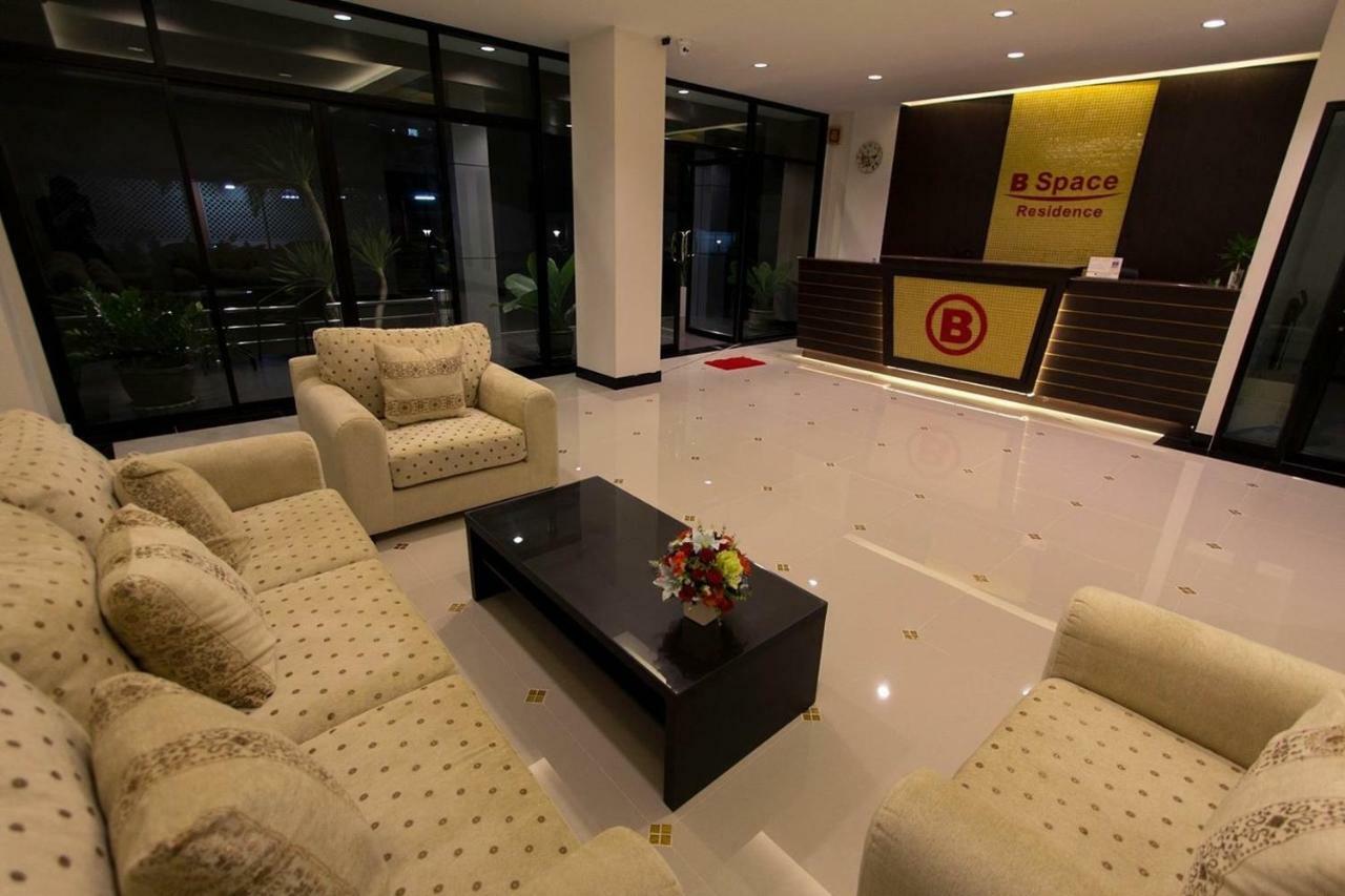 B Space Residence Nong Prue Luaran gambar