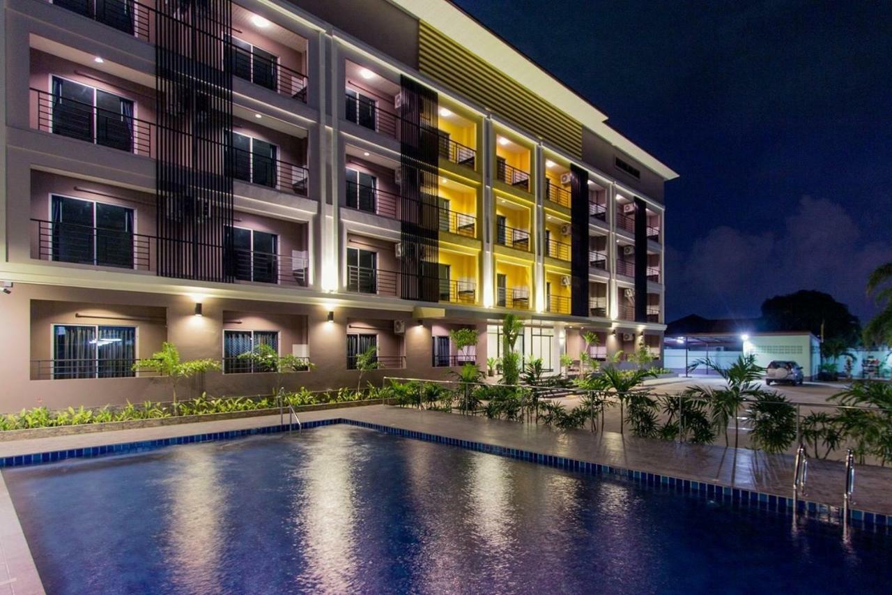 B Space Residence Nong Prue Luaran gambar
