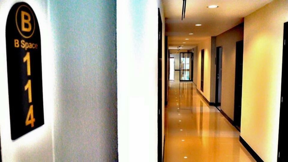 B Space Residence Nong Prue Luaran gambar